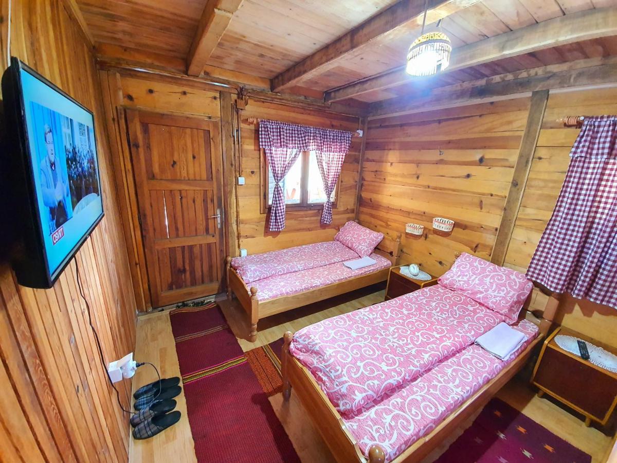 Log Cabin Uvac Nova Varoš Extérieur photo