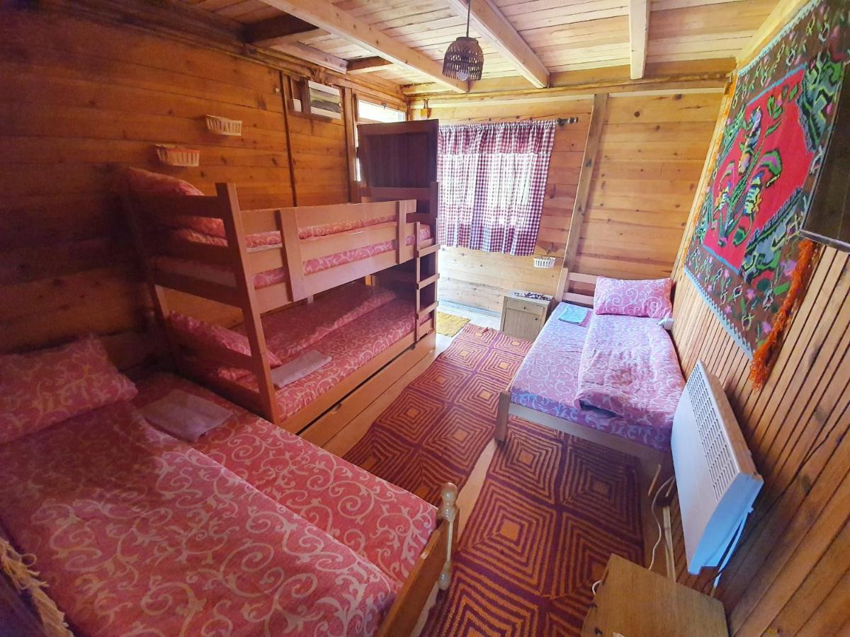 Log Cabin Uvac Nova Varoš Extérieur photo